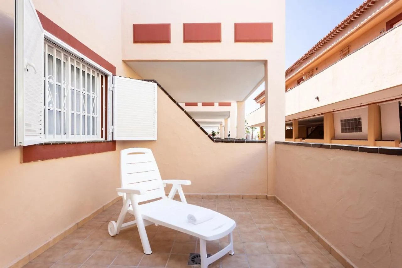 Home2Book The Heights Los Cristianos, Pool Διαμέρισμα